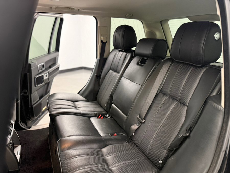 Used 2011 Land Rover Range Rover Supercharged AWD/4WD image 42