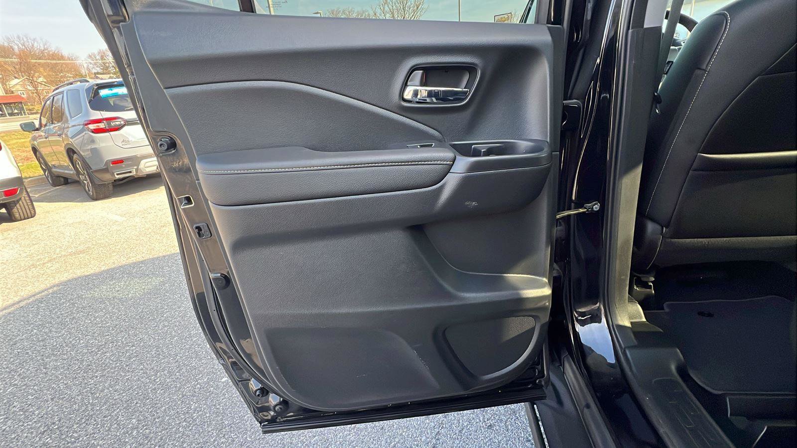 Used 2023 Honda Ridgeline RTL image 19