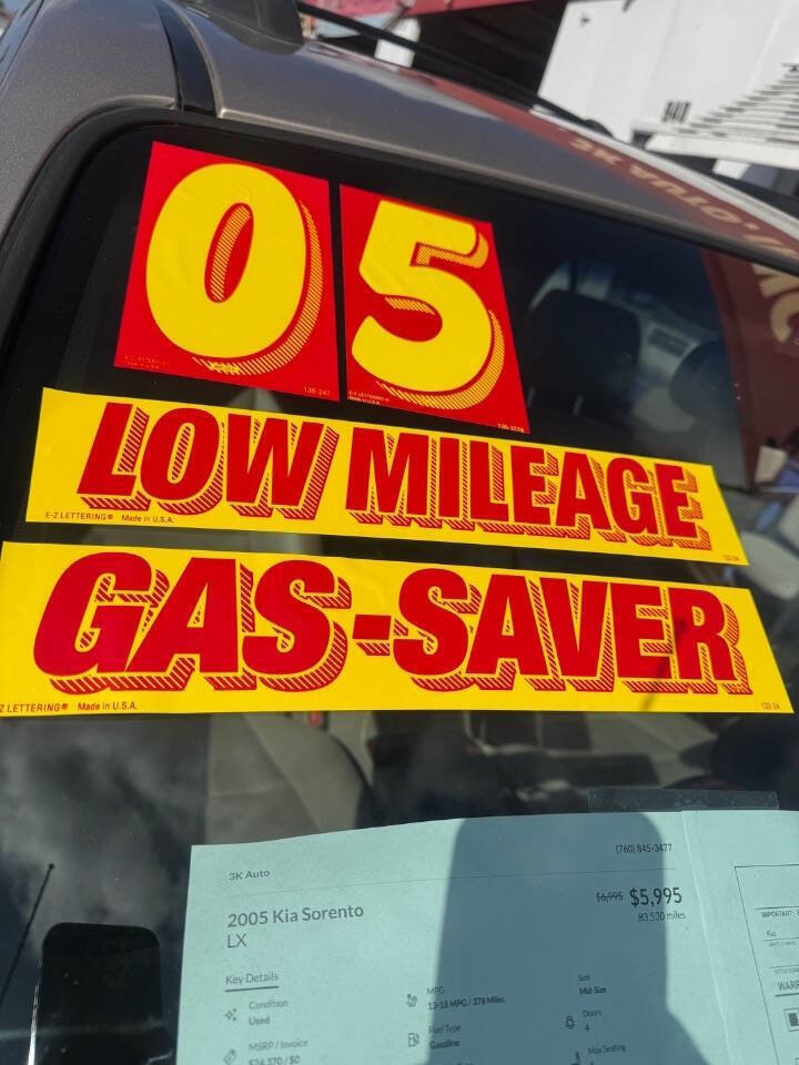 Used 2005 Kia Sorento LX image 9