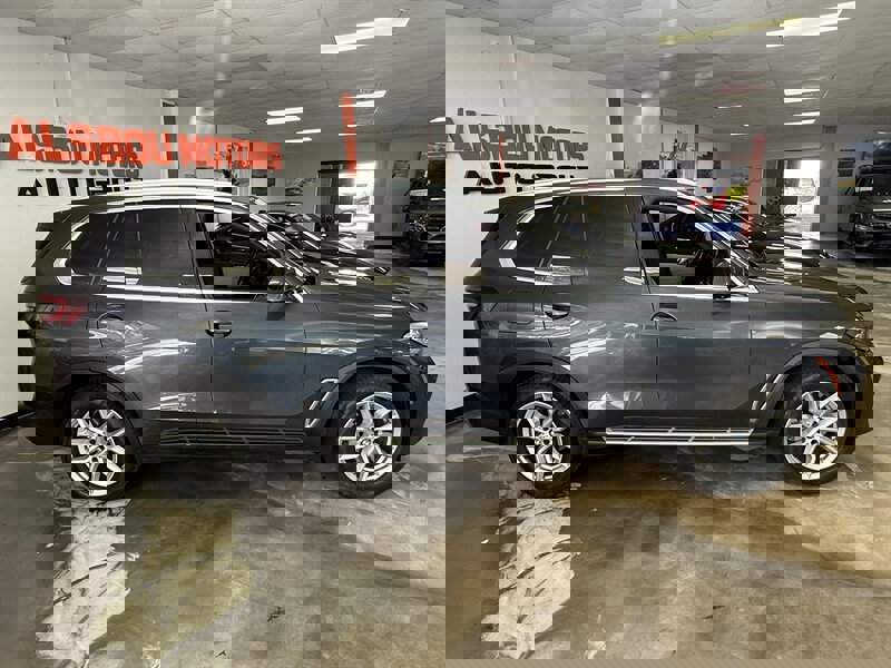 Used 2021 BMW X5 sDrive40i w/ Premium Package image 7