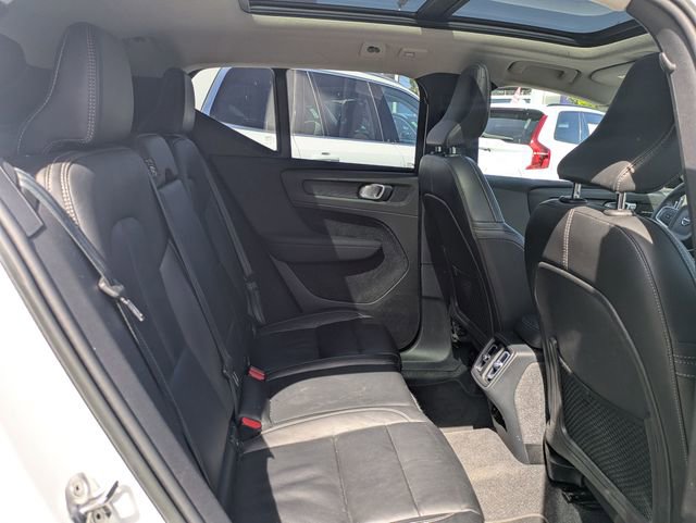 Certified 2023 Volvo XC40 B5 Ultimate w/ Climate Package AWD/4WD image 28