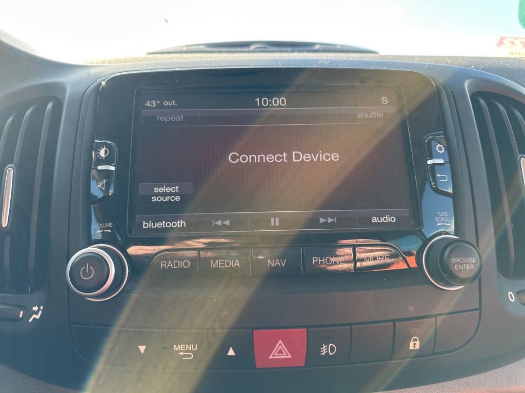 Used 2014 FIAT 500L Trekking image 22