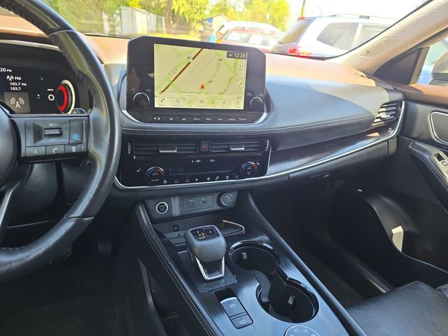 Used 2021 Nissan Rogue Platinum AWD/4WD image 21