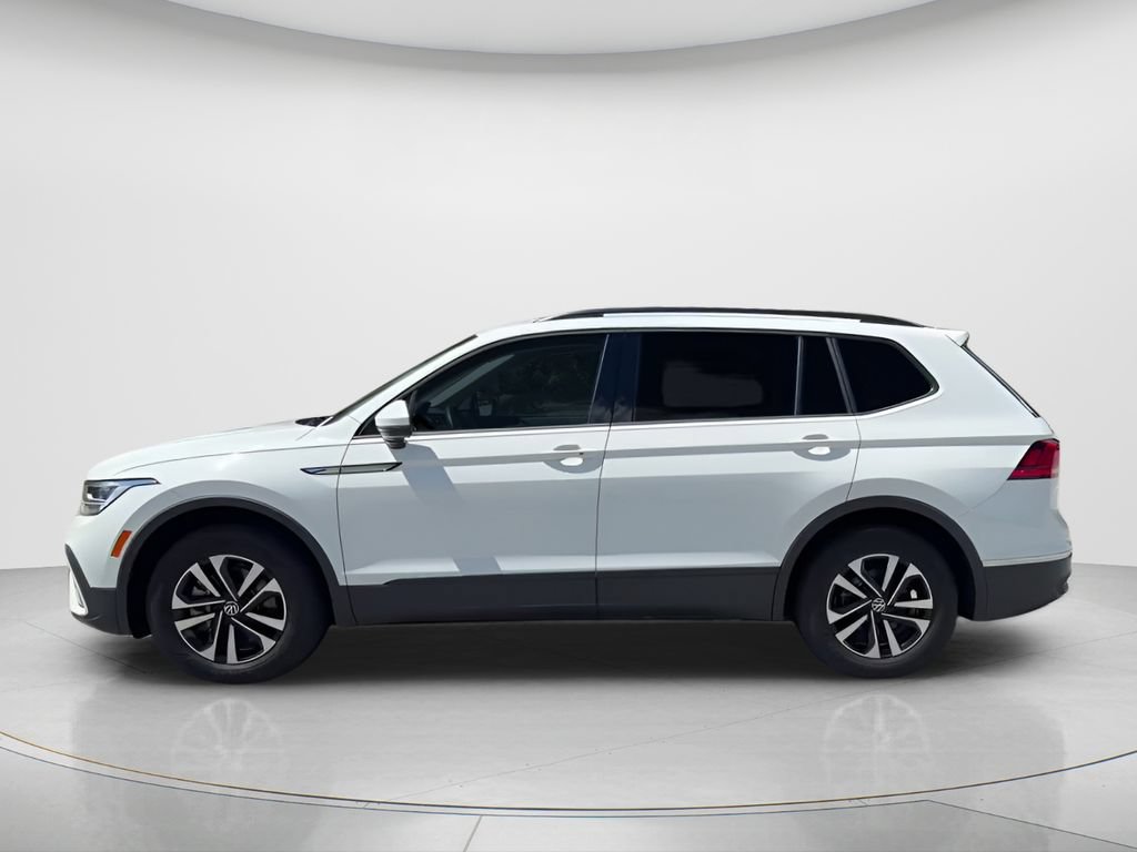 Used 2024 Volkswagen Tiguan S AWD/4WD image 10