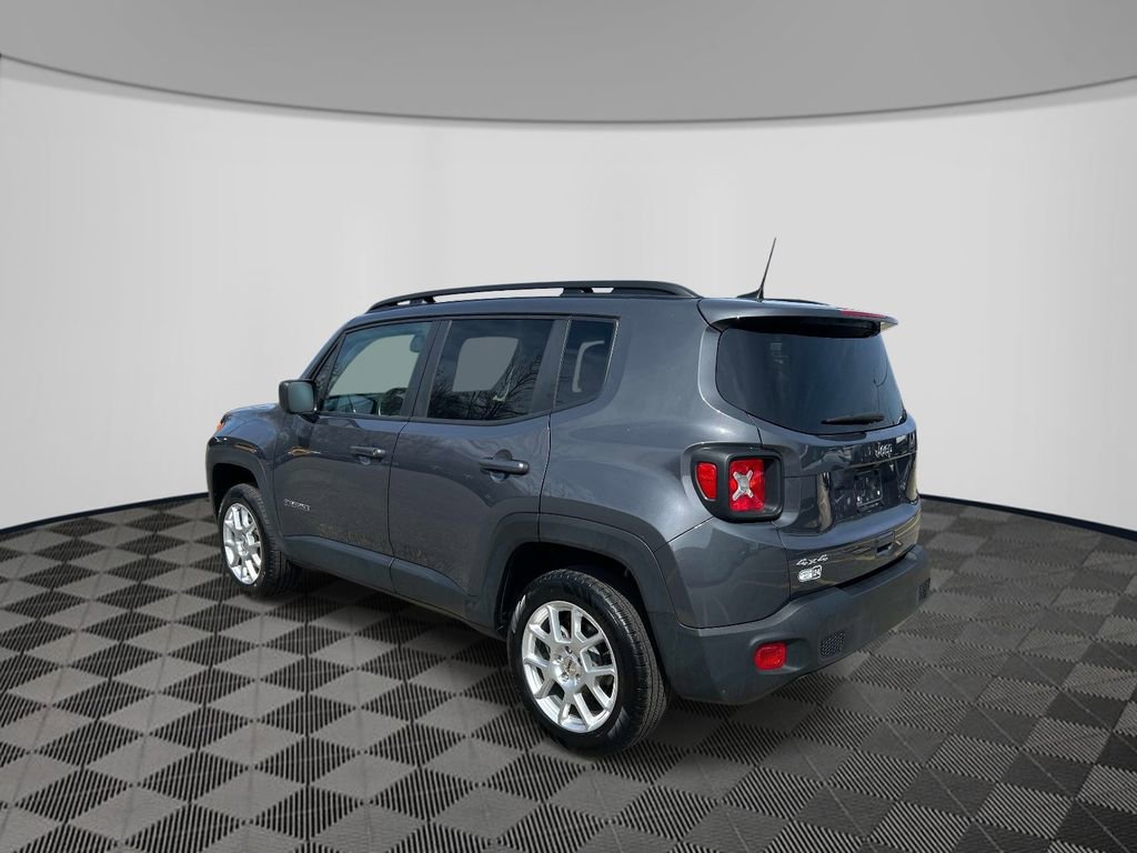 Certified 2023 Jeep Renegade Latitude w/ Premium Group image 7