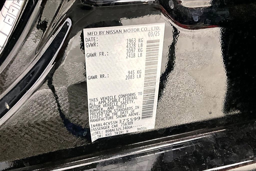 Used 2025 Nissan Altima 2.5 SR image 26