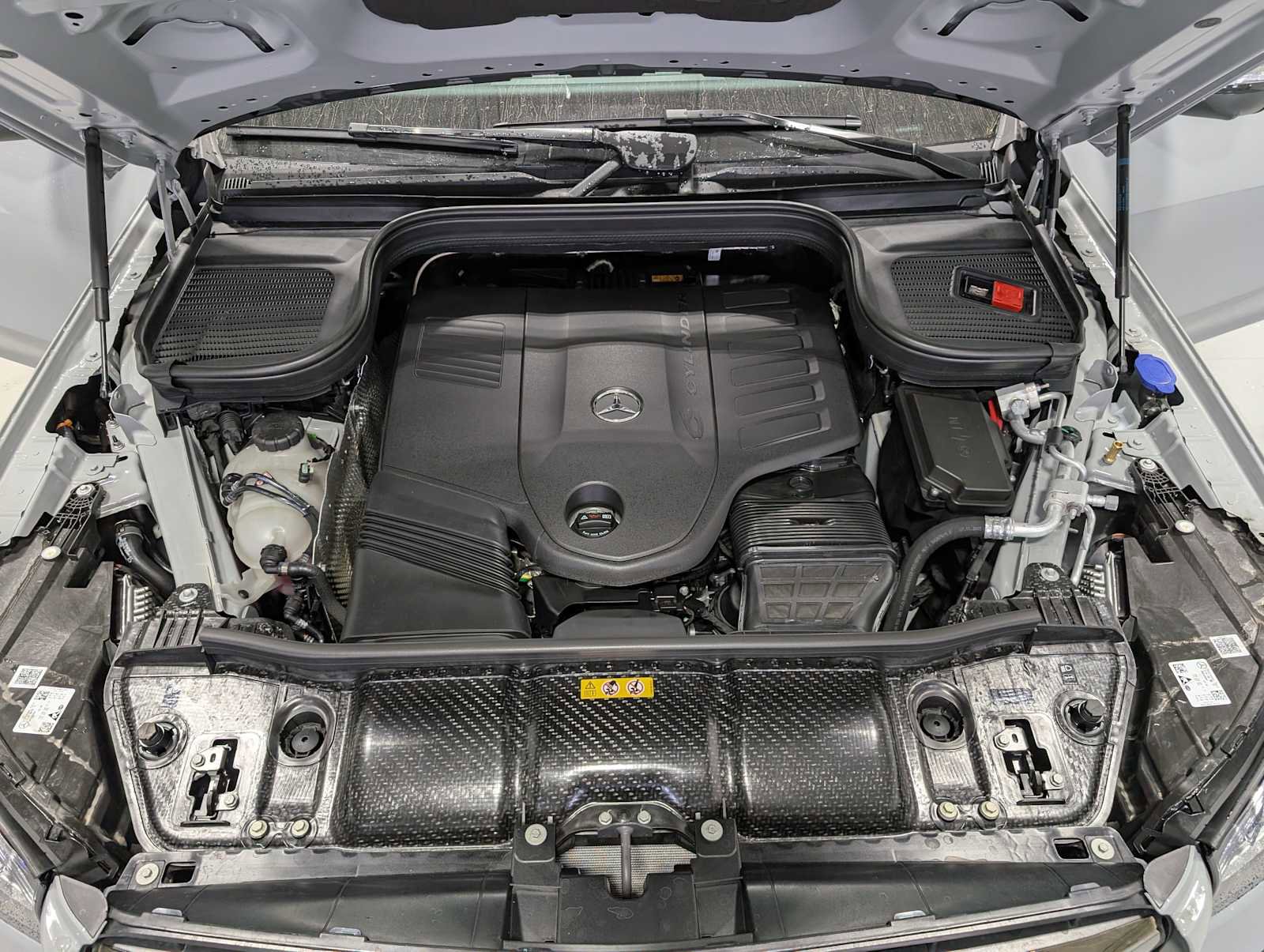 New 2026 Mercedes-Benz GLS 450 4MATIC image 12