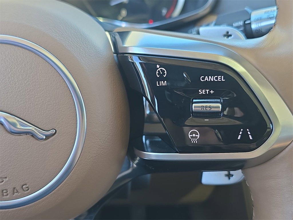 Used 2022 Jaguar F-PACE S image 21