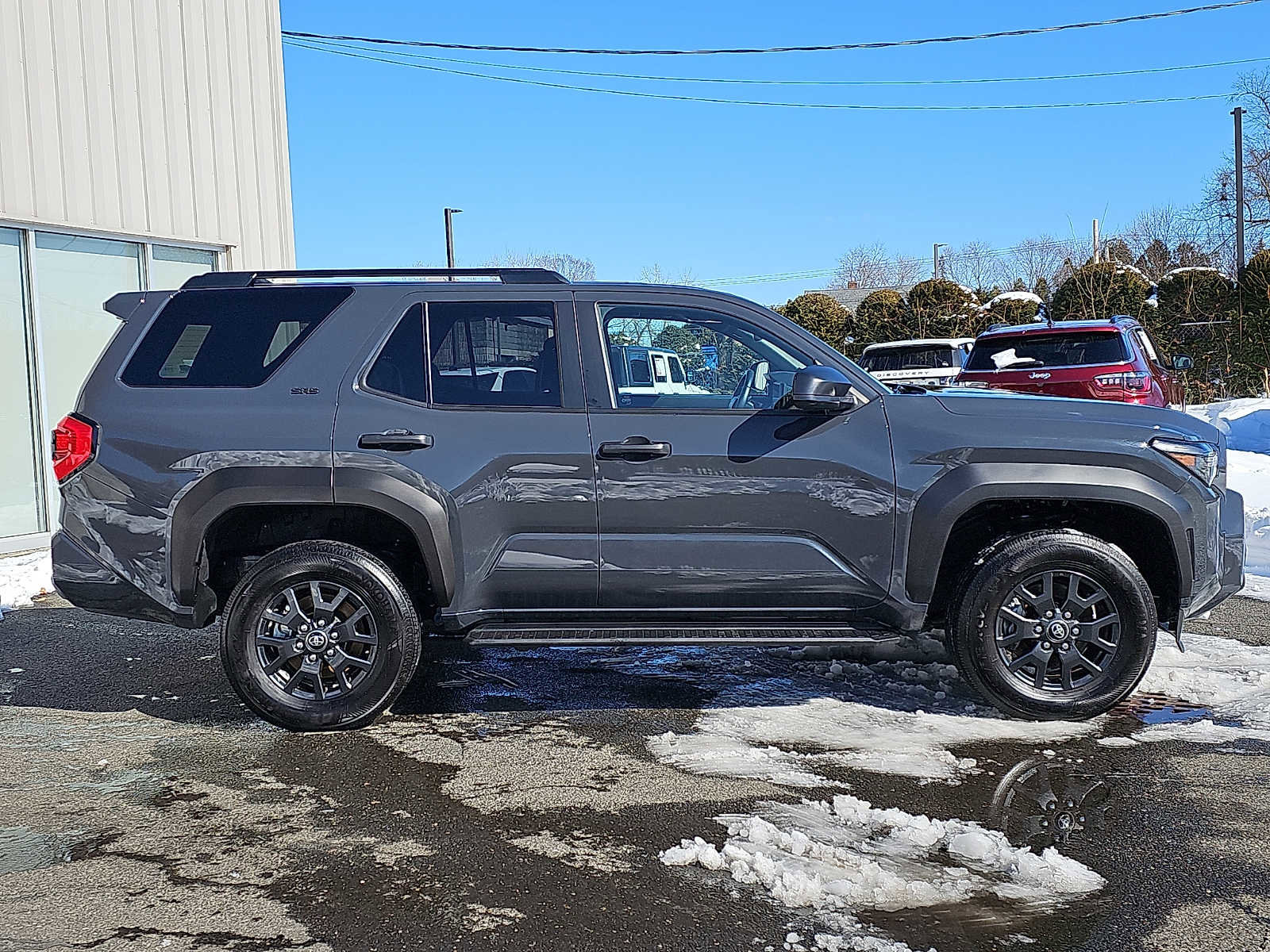 Used 2025 Toyota 4Runner SR5 AWD/4WD image 7