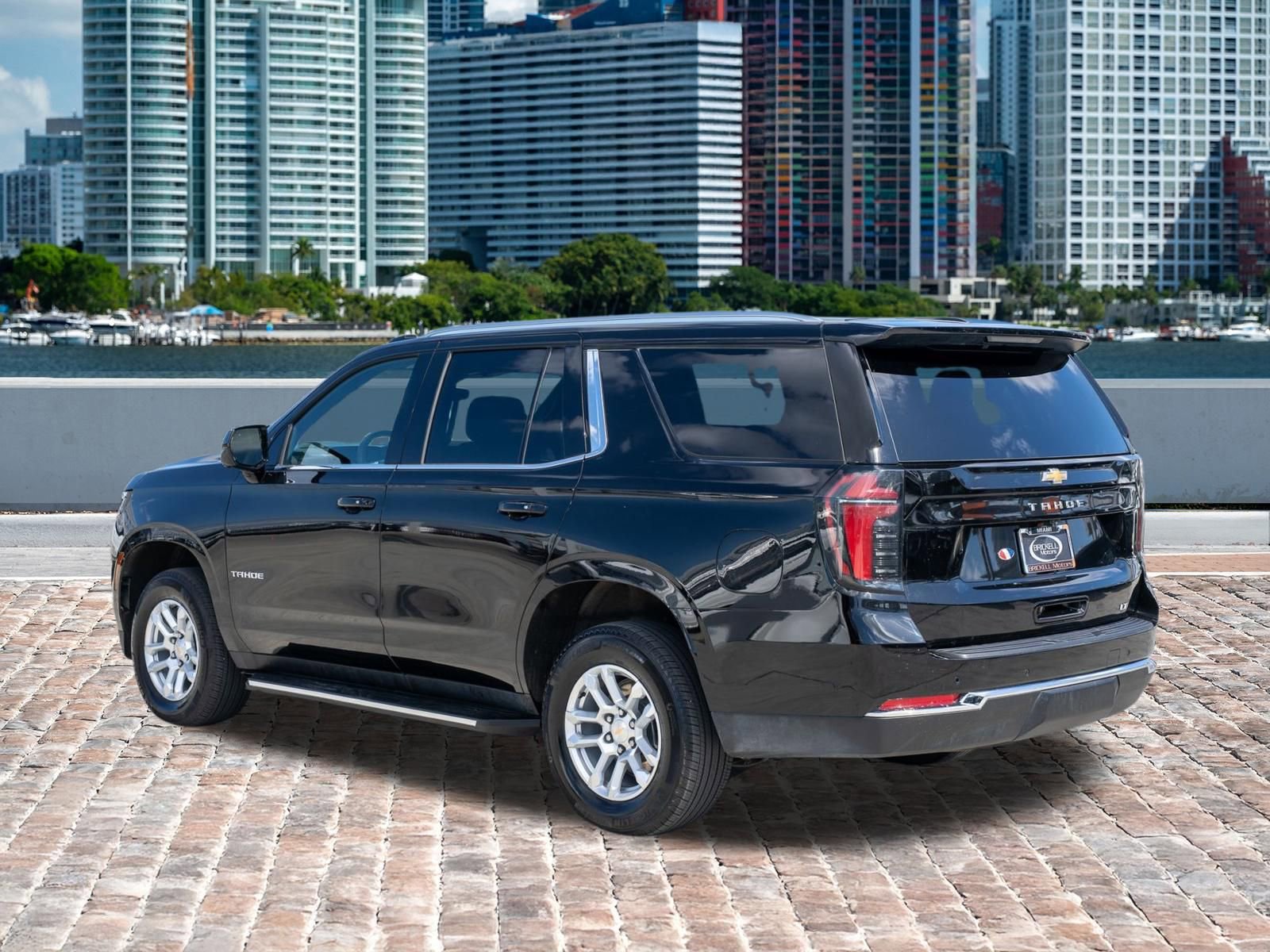 Used 2025 Chevrolet Tahoe LT image 7