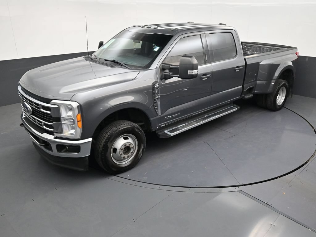 Used 2023 Ford F350 XLT w/ Camper Package AWD/4WD image 11
