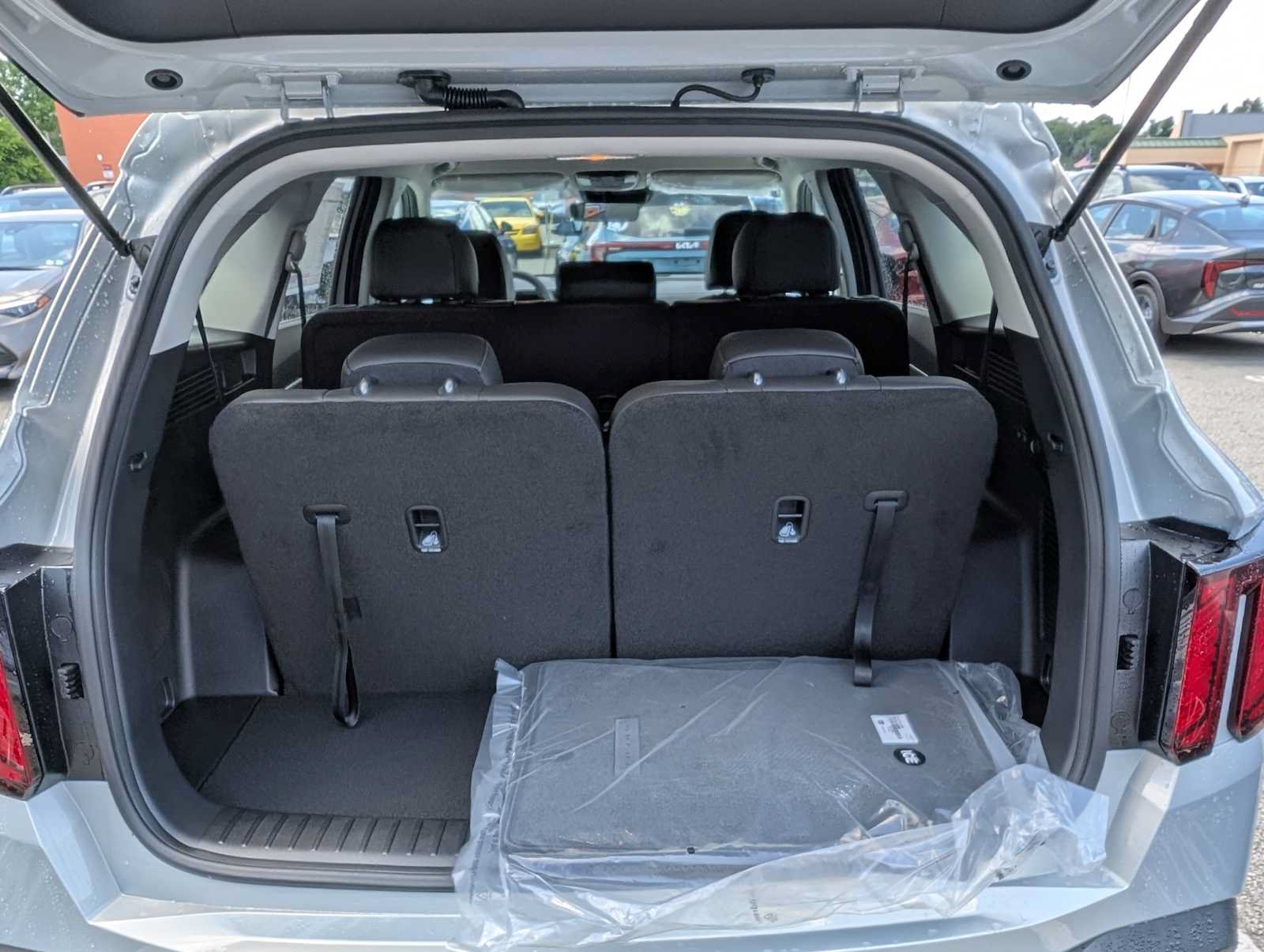 New 2026 Kia Sorento S AWD/4WD image 7