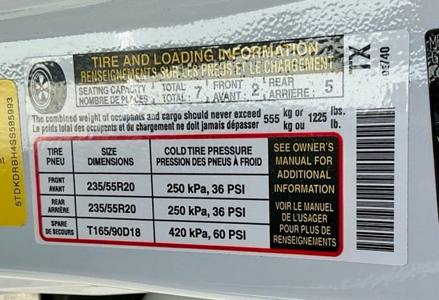 Used 2025 Toyota Highlander Platinum image 41