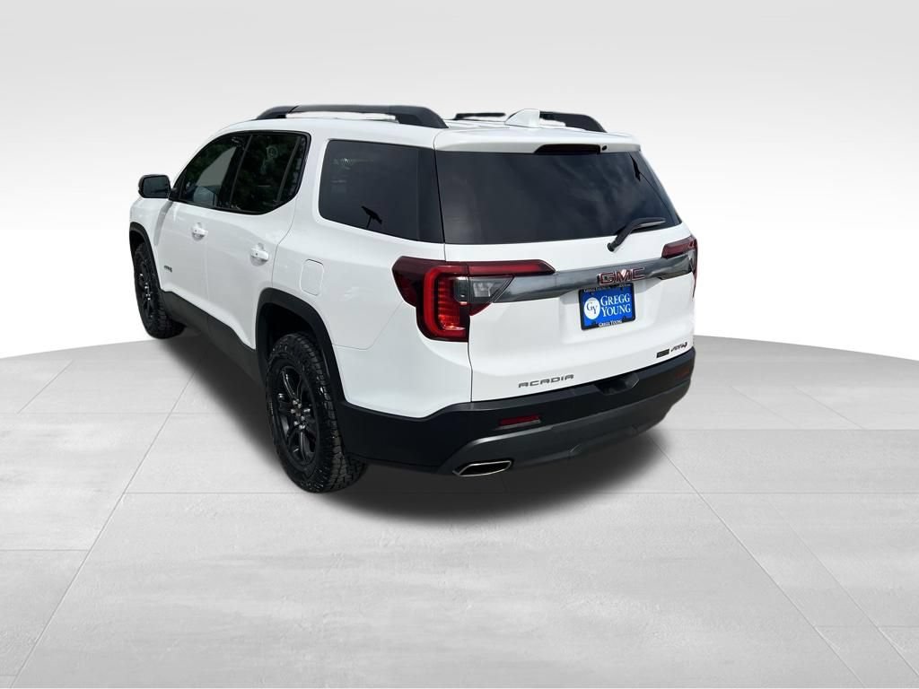 Used 2023 GMC Acadia AT4 w/ GMC Pro Grade Package AWD/4WD image 4