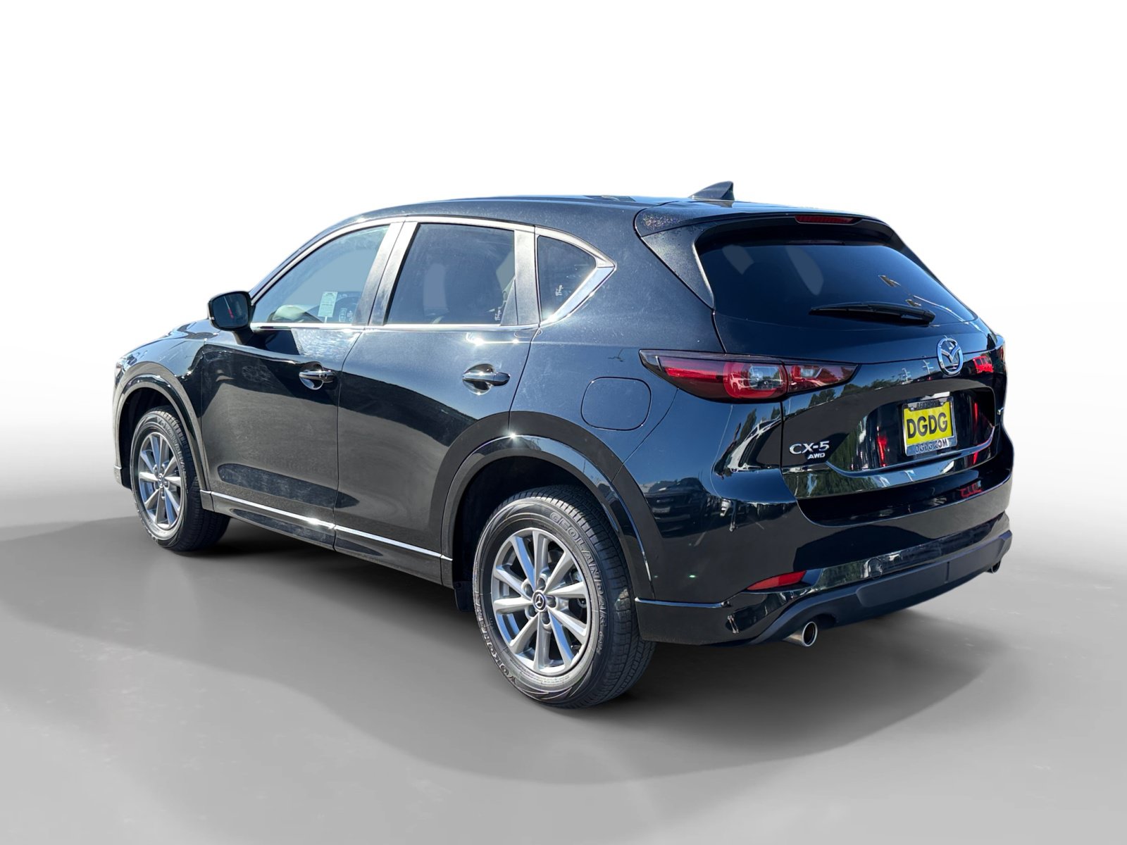 Used 2025 MAZDA CX-5 AWD 2.5 S w/ Preferred Package image 3