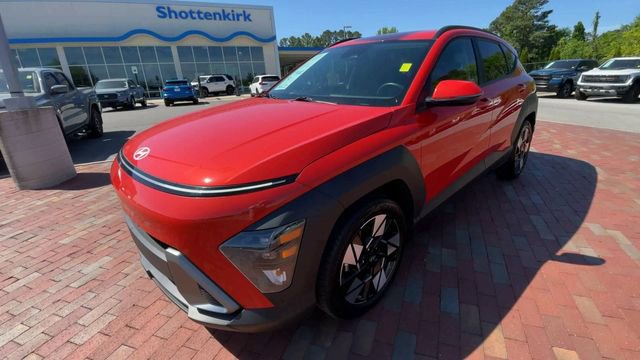 Used 2024 Hyundai Kona SEL FWD image 5