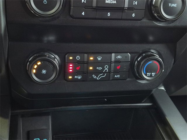 Used 2022 Ford F250 XLT w/ XLT Premium Package image 39