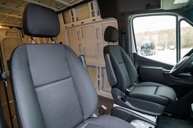 New 2026 Mercedes-Benz Sprinter 2500 image 14