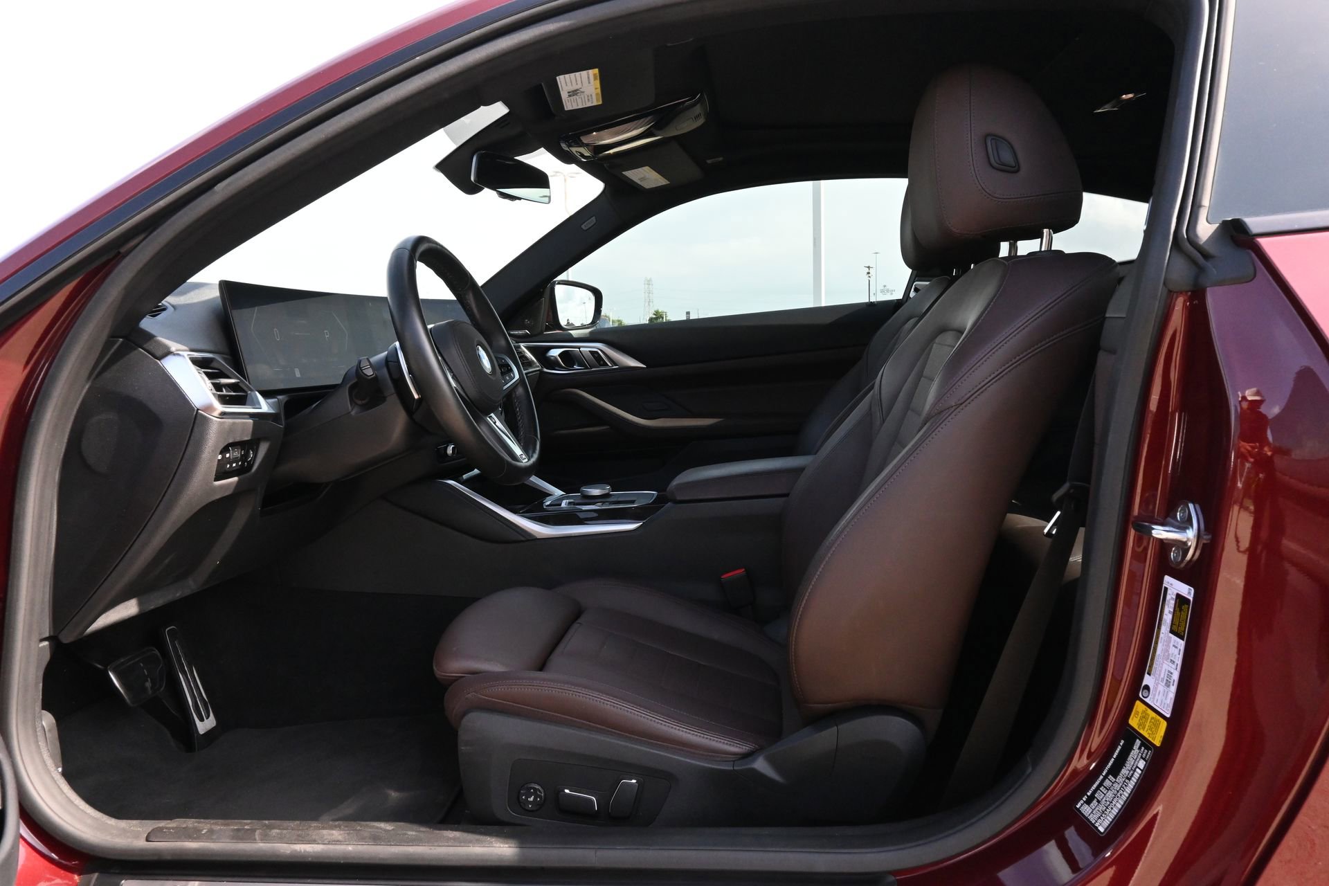 Used 2024 BMW 430i Coupe w/ M Sport Package image 17