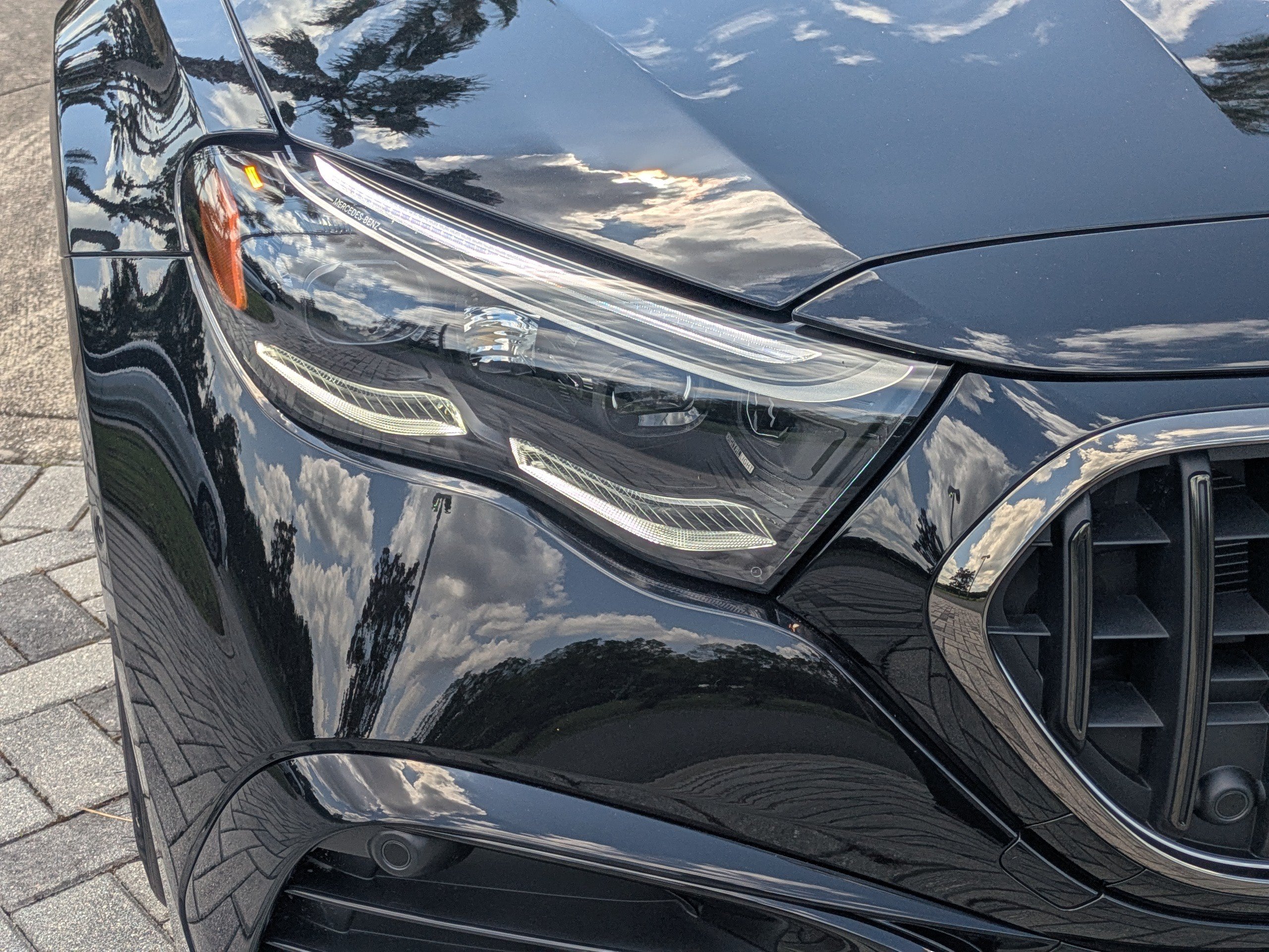 New 2026 Mercedes-Benz E 53 AMG e 4MATIC Wagon image 9