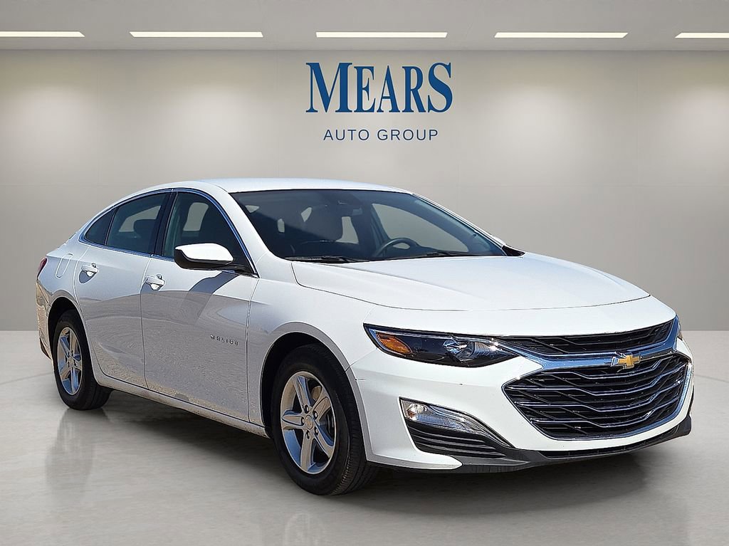 Used 2025 Chevrolet Malibu LS FWD image 7