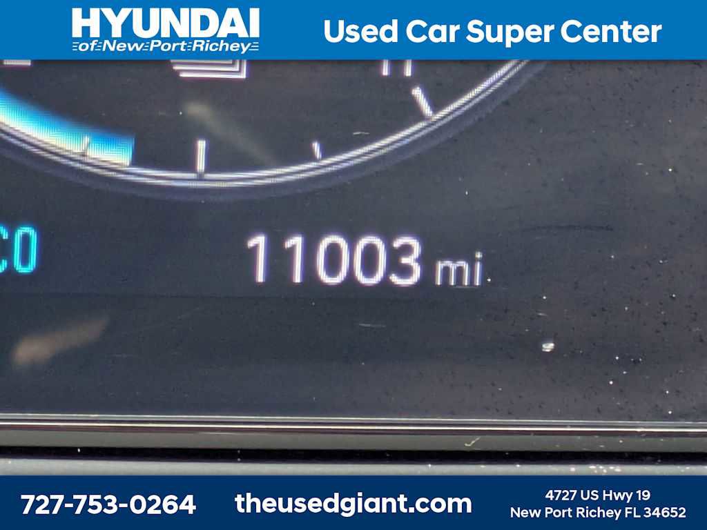 Certified 2024 Hyundai Tucson Limited AWD/4WD image 44