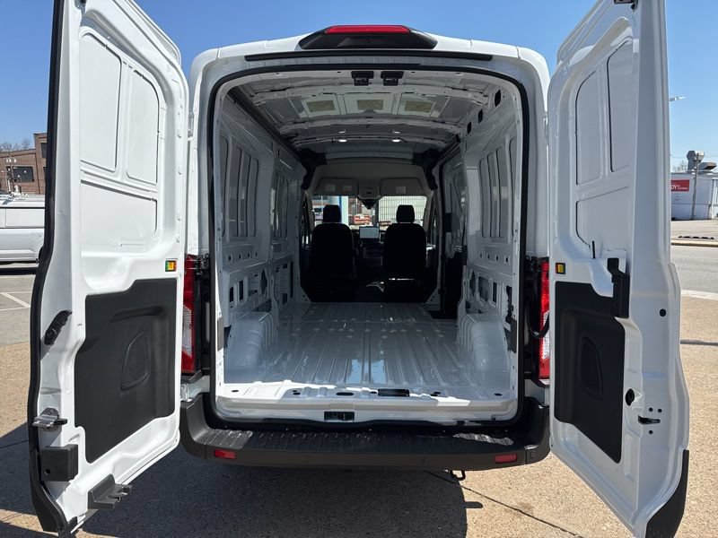 New 2026 Ford Transit 350 148 Medium Roof RWD image 10