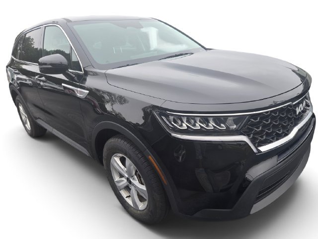 Used 2023 Kia Sorento LX FWD image 1