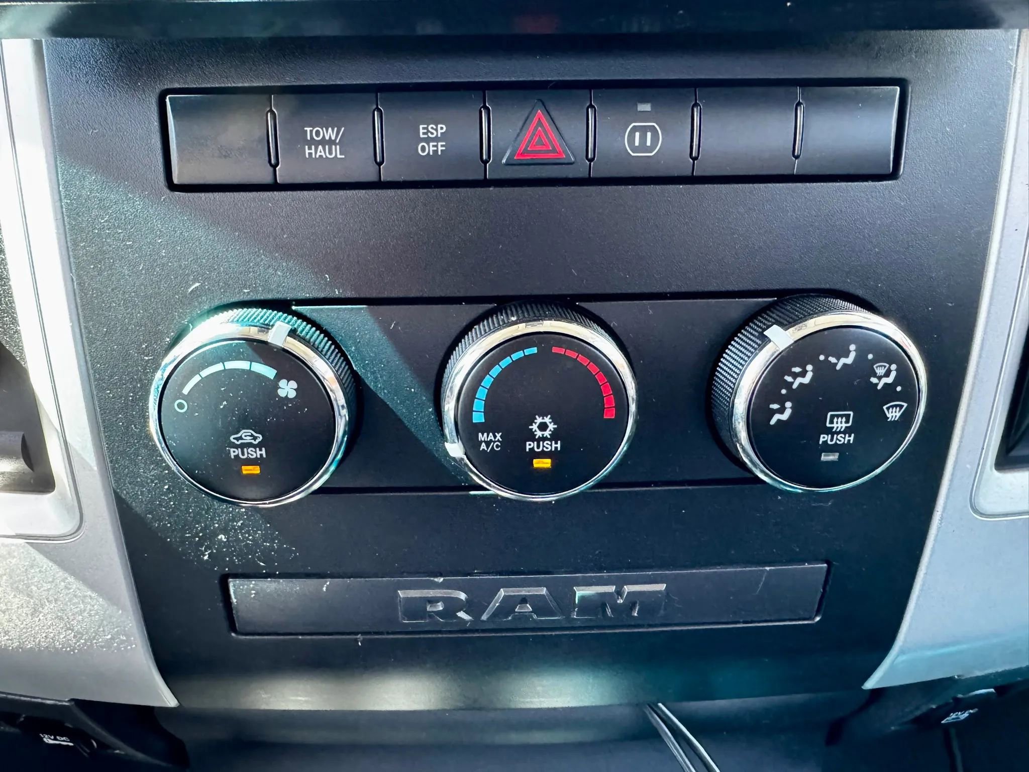 Used 2009 Dodge Ram 1500 Truck SLT w/ Popular Equipment Group AWD/4WD image 13