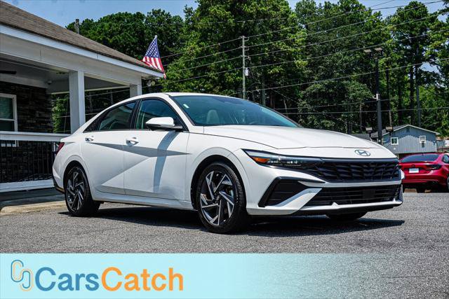 Used 2024 Hyundai Elantra Limited FWD image 10