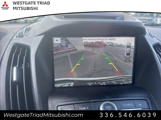 Used 2018 Ford Escape SE w/ Ford Safe & Smart Package FWD image 23