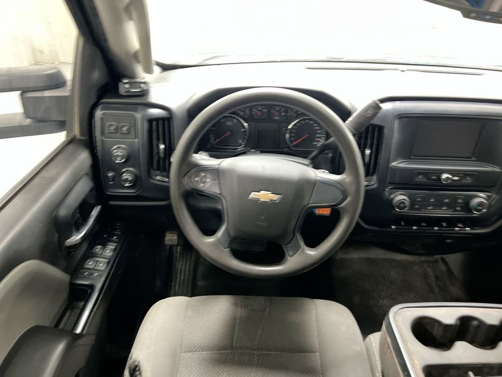 Used 2019 Chevrolet Silverado 3500 W/T w/ WT Convenience Package AWD/4WD image 6