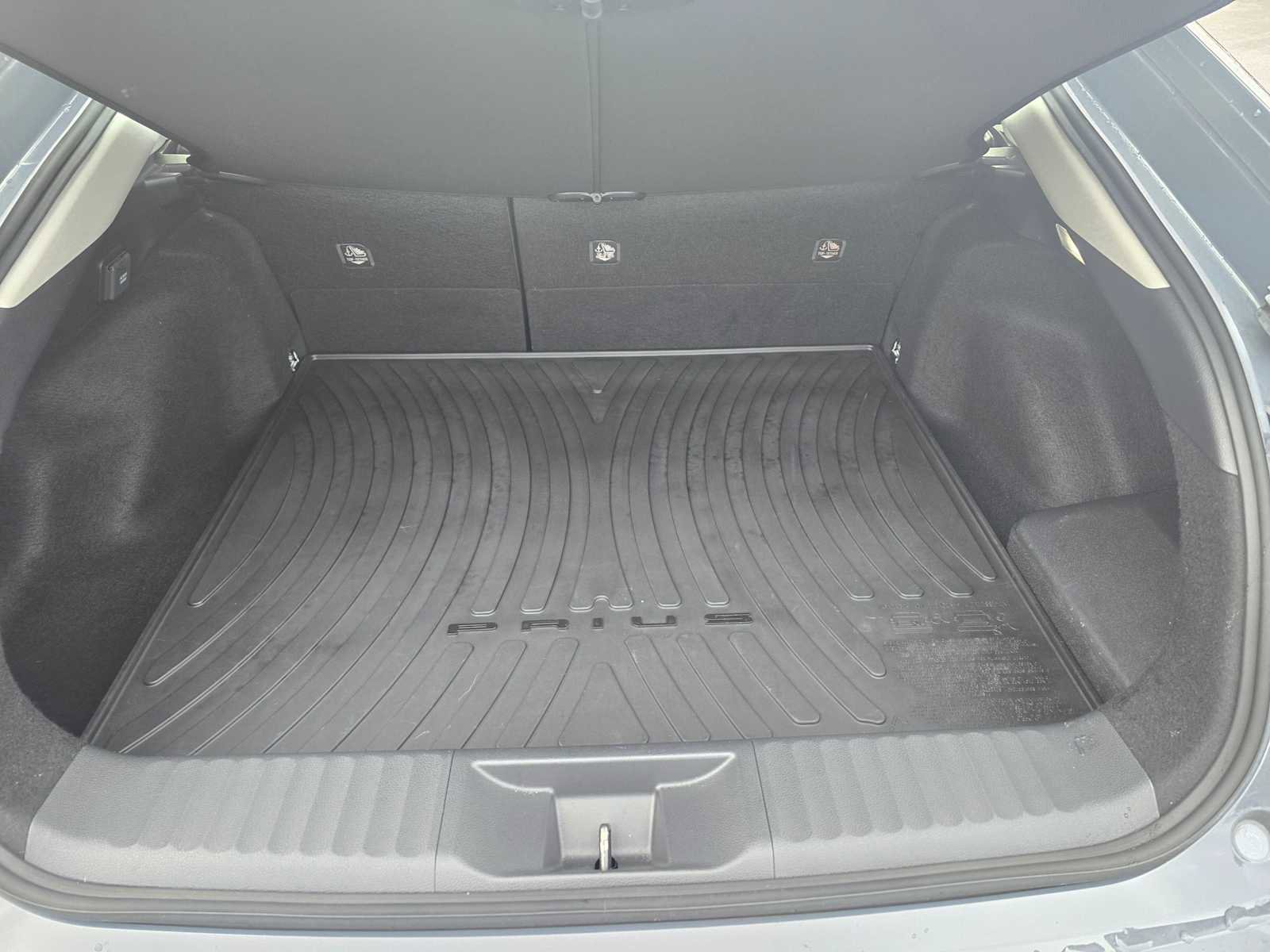 Used 2023 Toyota Prius Prime image 17