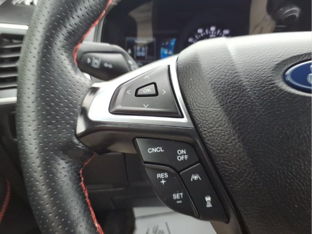 Certified 2024 Ford Edge ST-Line AWD/4WD image 14
