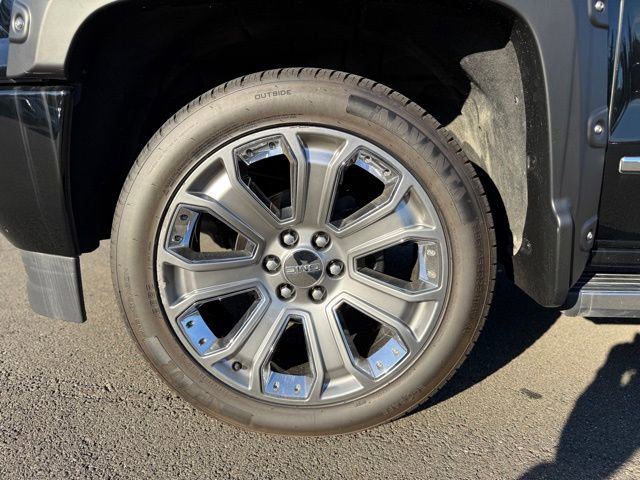 Used 2018 GMC Sierra 1500 Denali w/ Denali Ultimate Package image 9