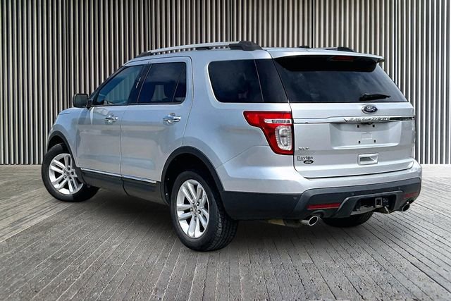 Used 2011 Ford Explorer XLT w/ 202A Rapid Spec Order Code FWD image 12