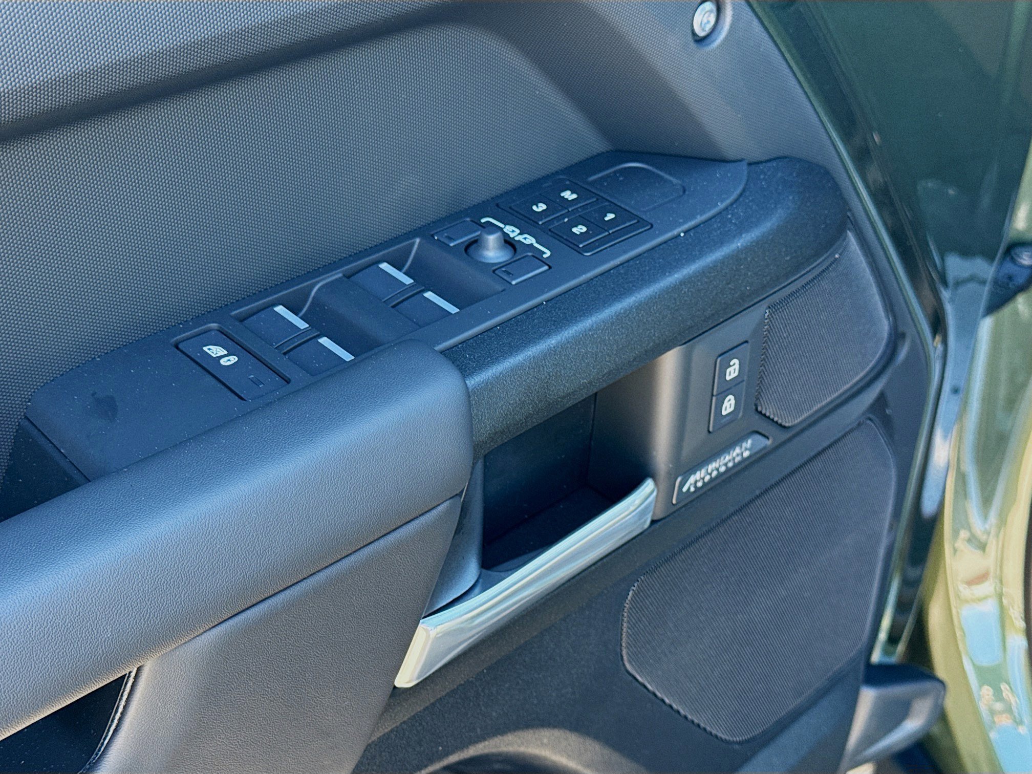 New 2026 Land Rover Defender 110 X image 23