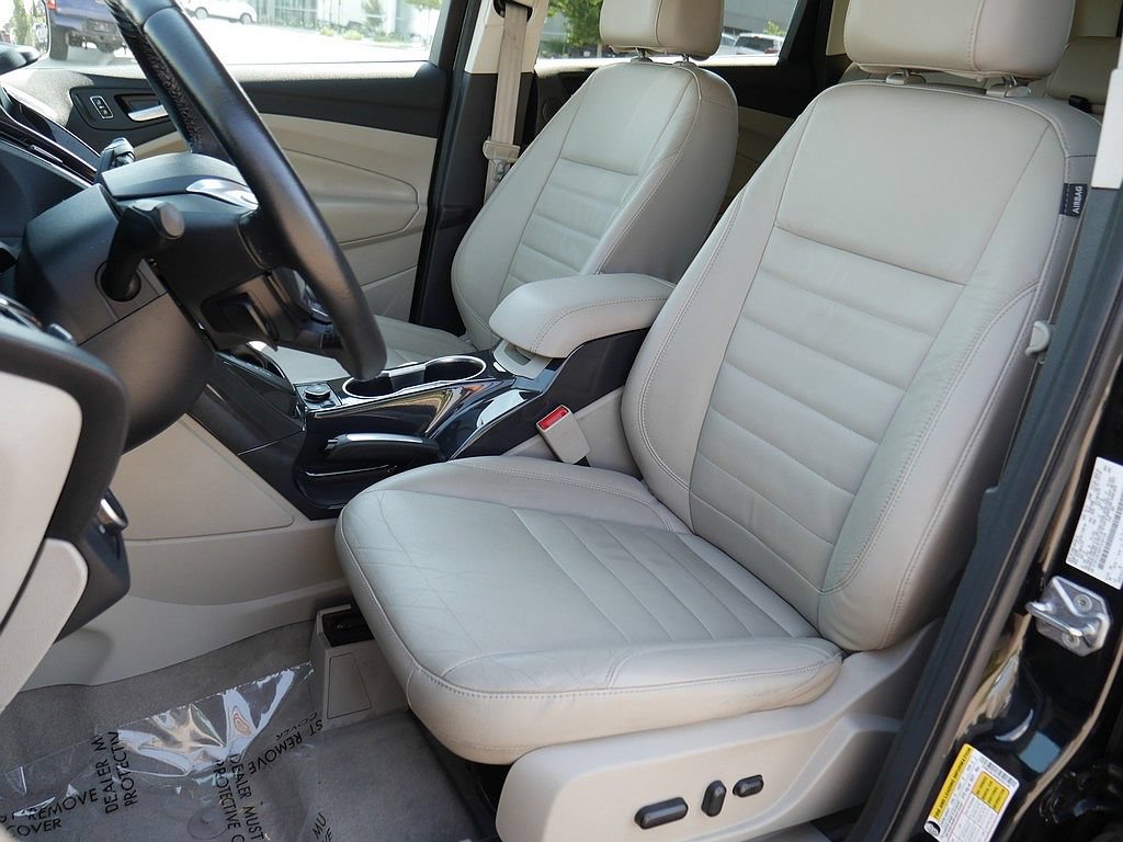 Used 2015 Ford Escape Titanium AWD/4WD image 15