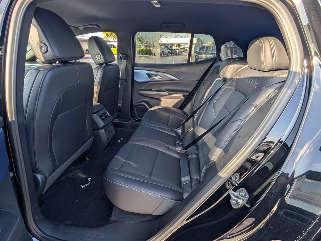 New 2026 Chevrolet Equinox EV LT w/ Convenience Package II FWD image 6