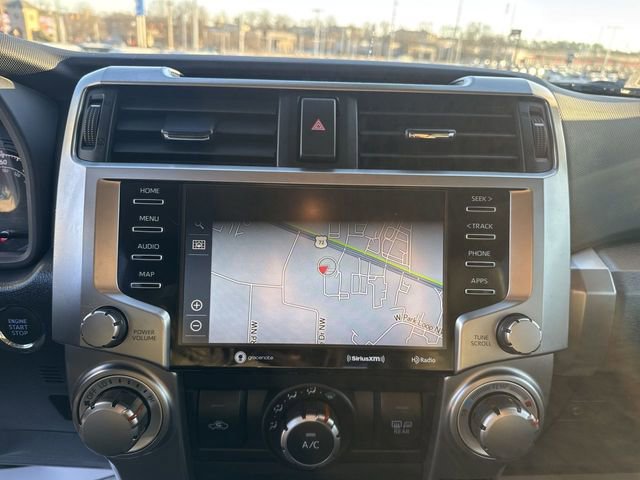 Used 2022 Toyota 4Runner SR5 Premium image 17