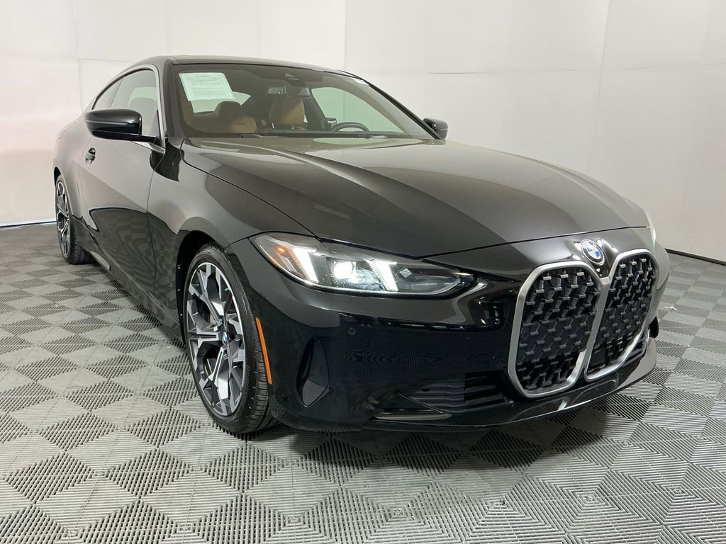 Certified 2025 BMW 430i Coupe w/ Convenience Package image 4
