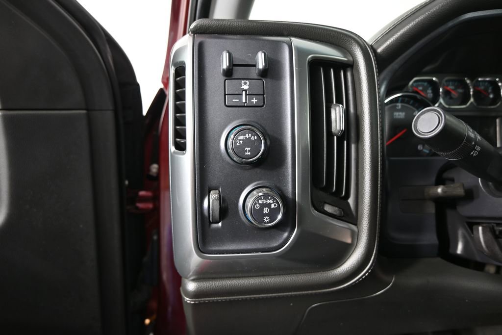 Used 2017 Chevrolet Silverado 1500 LTZ w/ LTZ Plus Package AWD/4WD image 24