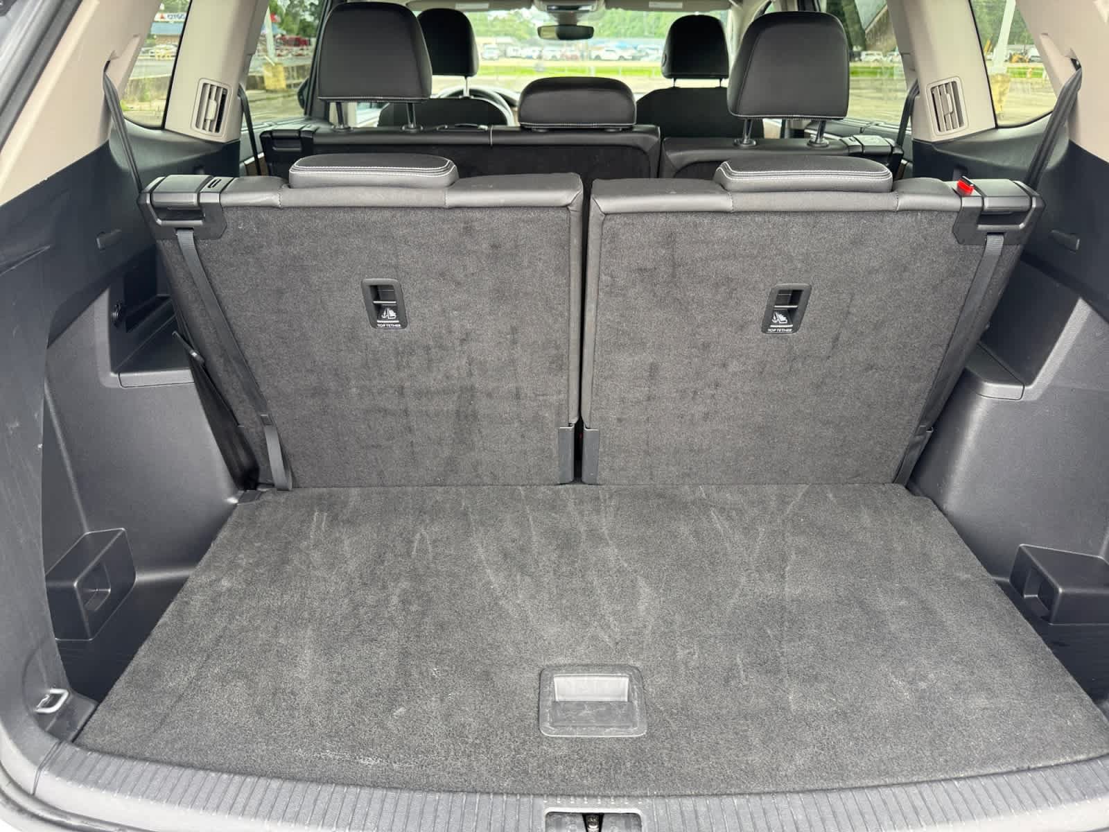 Used 2025 Volkswagen Atlas SE FWD image 16