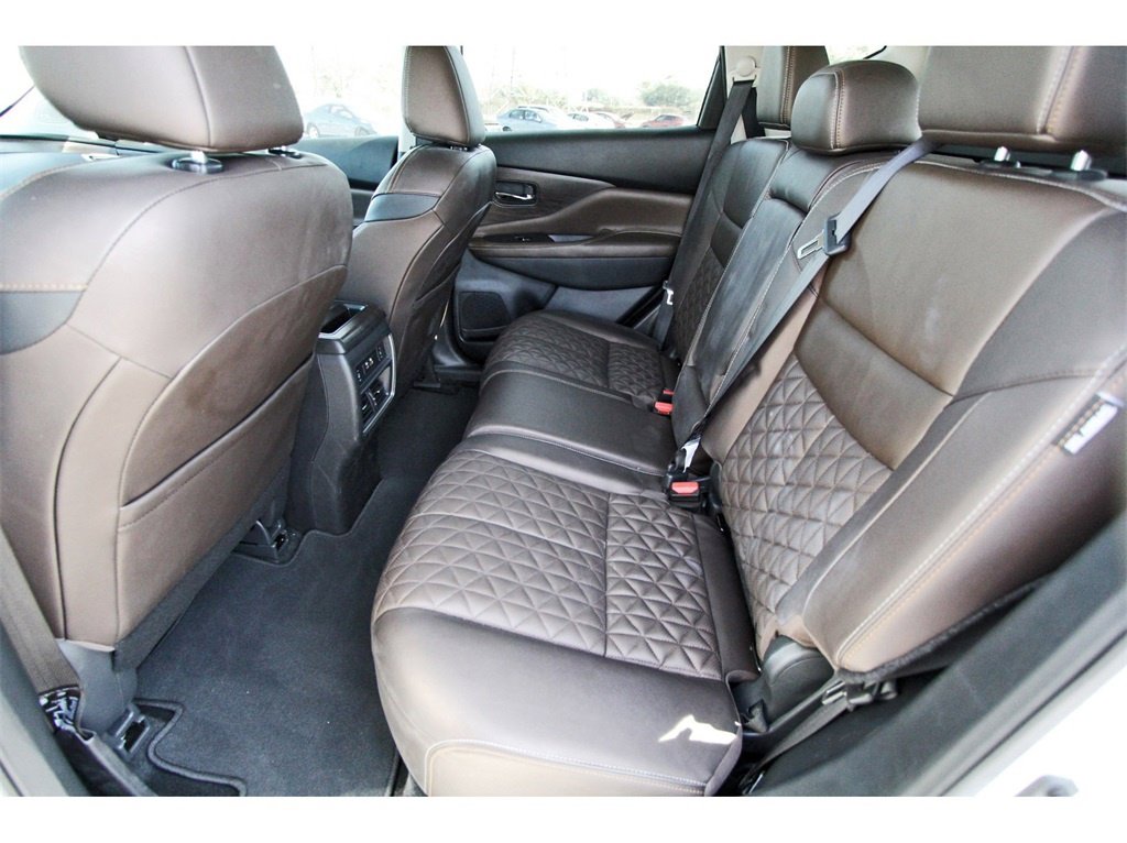 Certified 2024 Nissan Murano Platinum w/ Cargo Package image 7