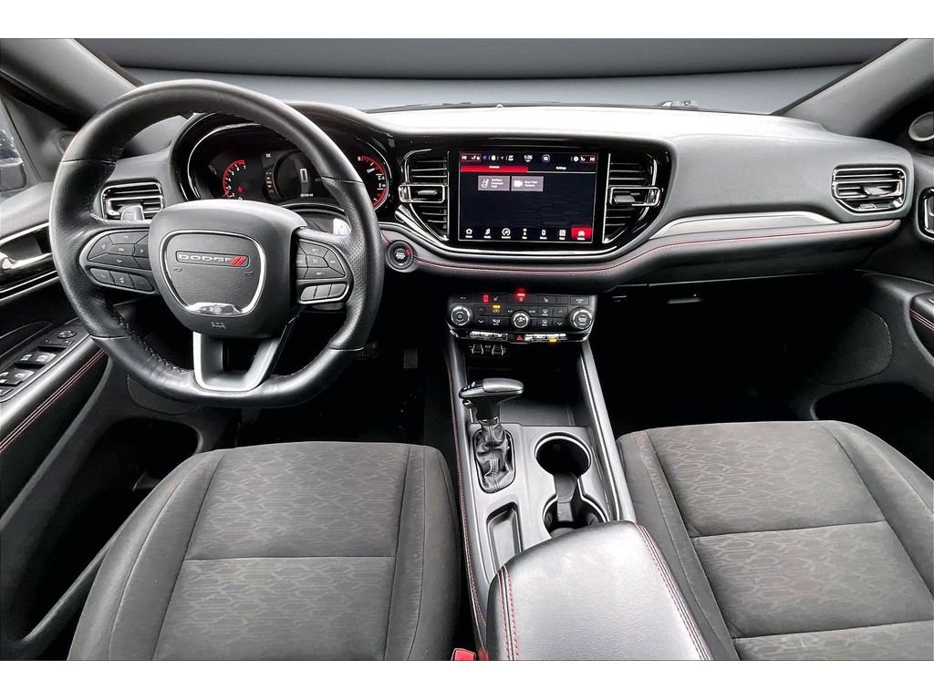 Certified 2025 Dodge Durango GT image 17