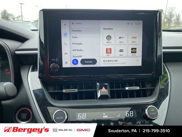 Used 2023 Toyota Corolla Cross XLE w/ Convenience Package image 15