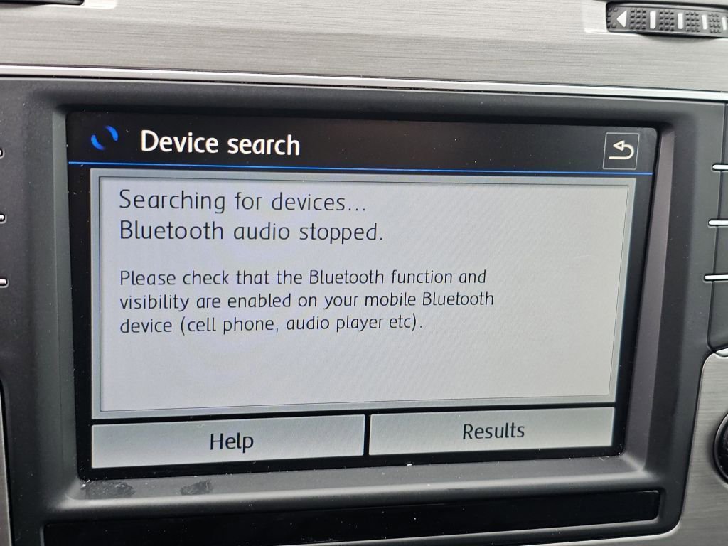 Used 2017 Volkswagen Golf SE FWD image 12