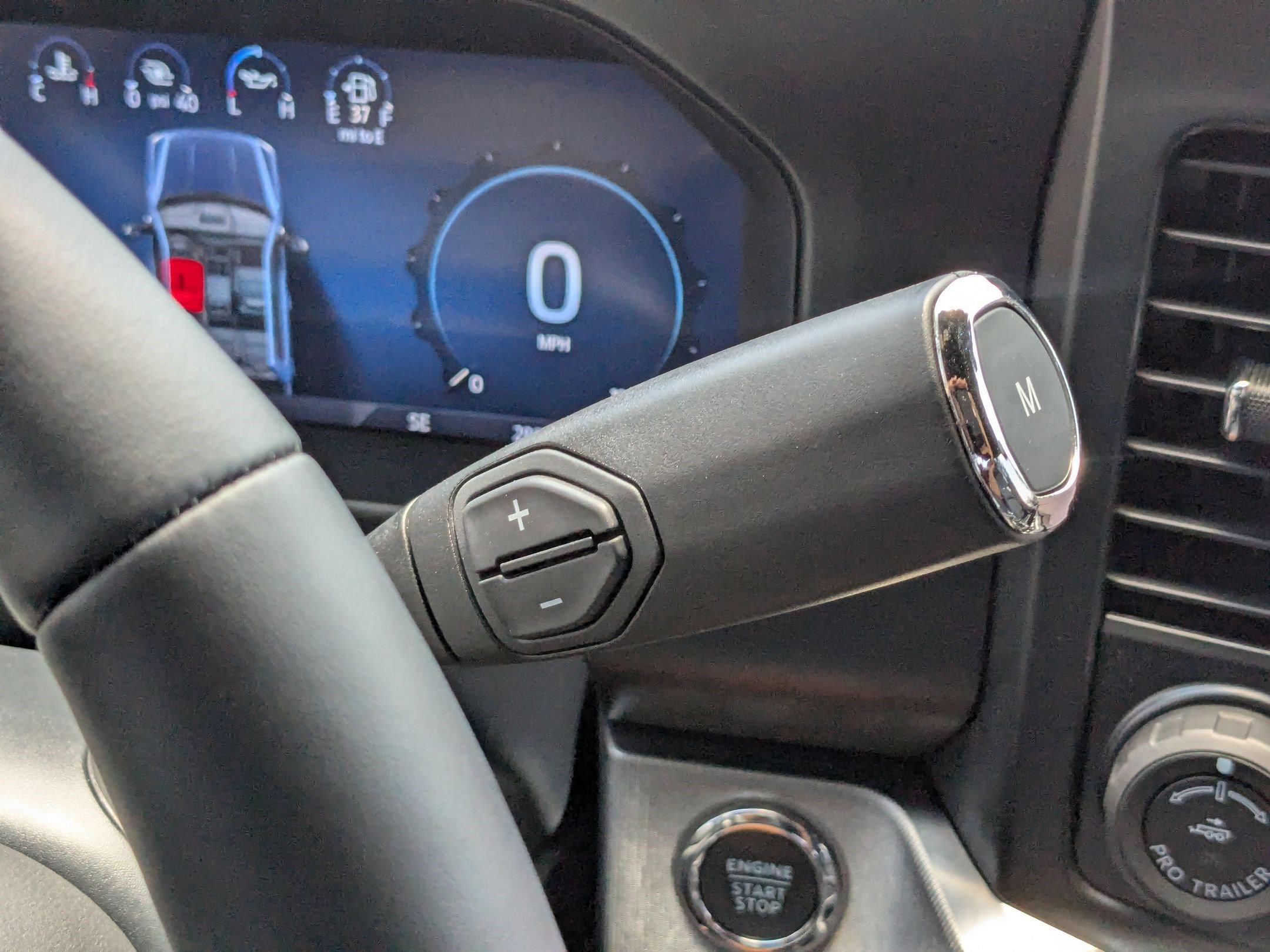 Used 2025 Ford F350 Platinum w/ FX4 Off-Road Package image 21