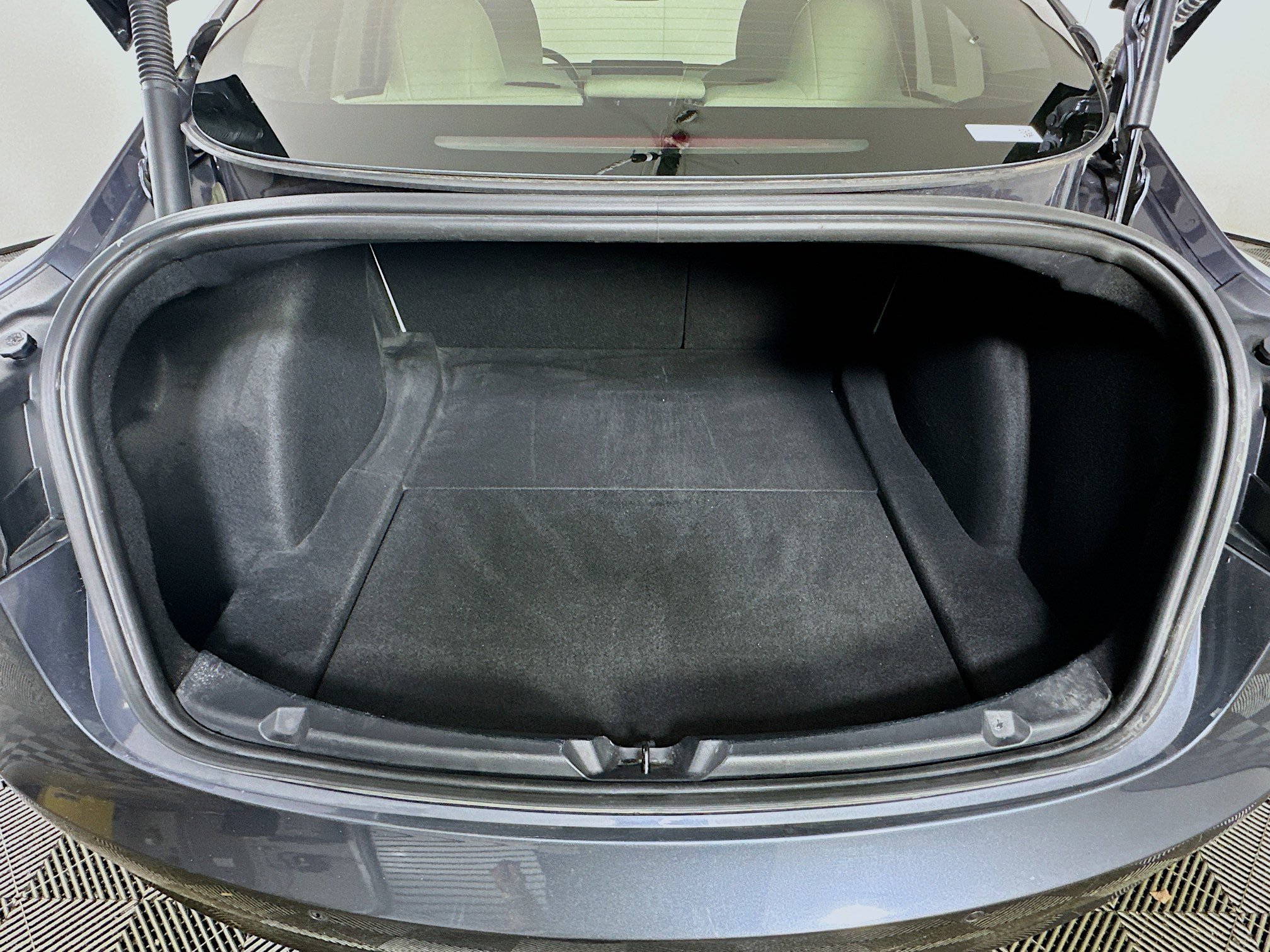 Used 2021 Tesla Model 3 Standard Range Plus image 29