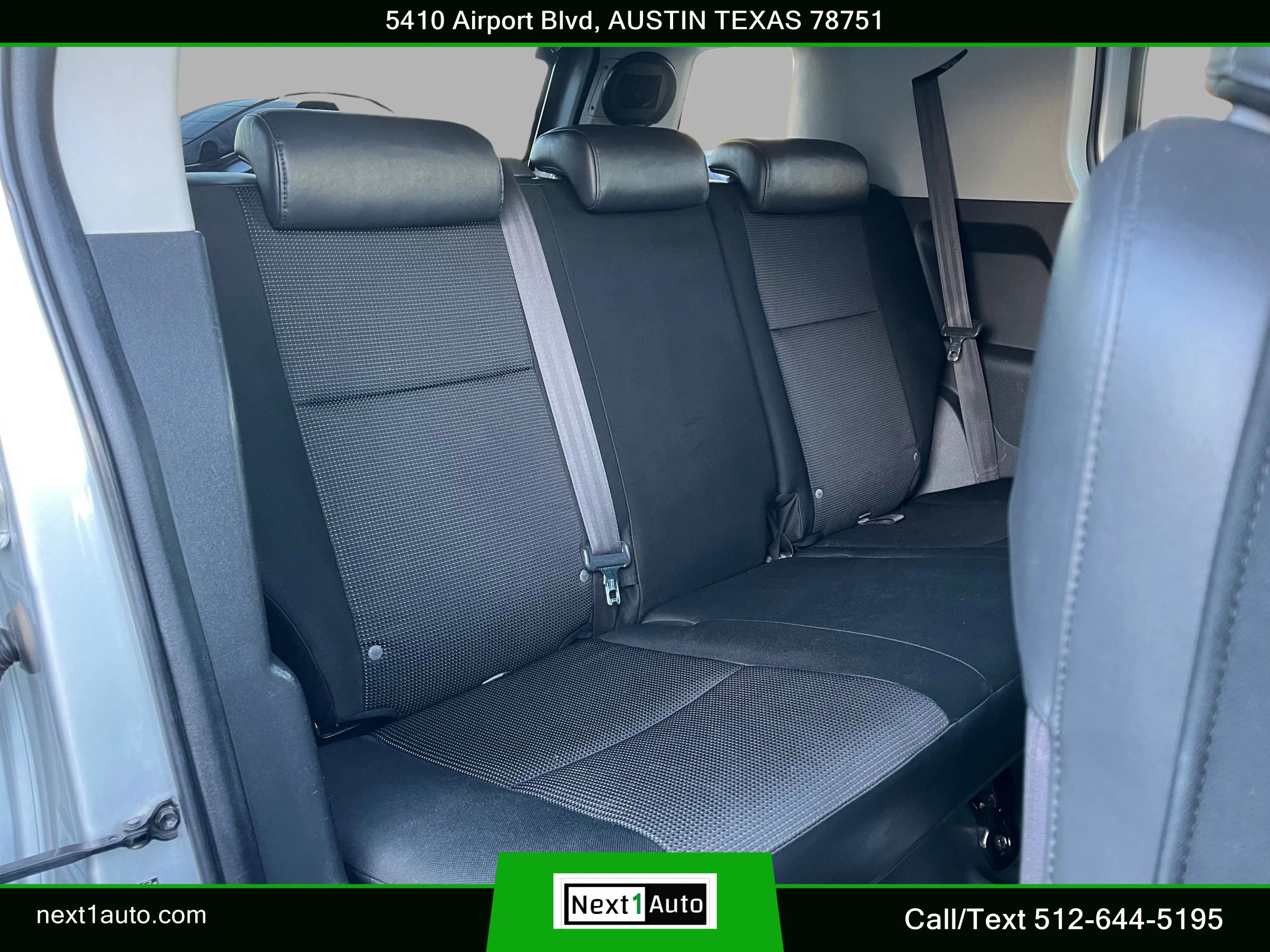 Used 2008 Toyota FJ Cruiser 2WD image 24